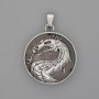 Pandantiv Dragon în cerc din cuarț roz, diametrul 28 mm ±, lungimea 38 mm ±, metal argintiu