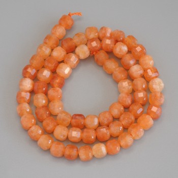 Mărgele de nefrit Mashan, cuburi tăiate, diametrul 6×6 mm ±, pe șnur, lungime 40 cm+