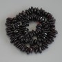 Mărgele granat mărunțite, diametrul 8-12×2-3 mm, pe șnur, lungimea 40 cm