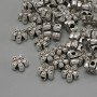 Inserție pentru mărgele «Floare» — culoare metalică argintie, diametrul 7×3 mm, gaură de aproximativ 2 mm, ambalare 20 g (~44 buc.)