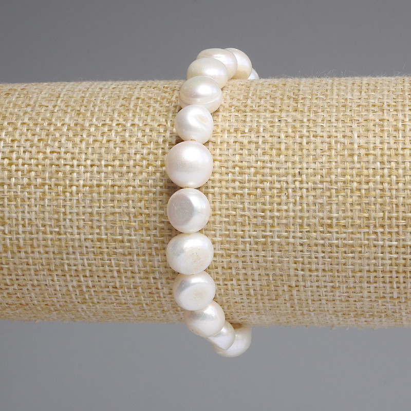 Brățară cu perle de râu 7,5–8×6,5–7 mm +/-, lungime 18 cm +/- elastic