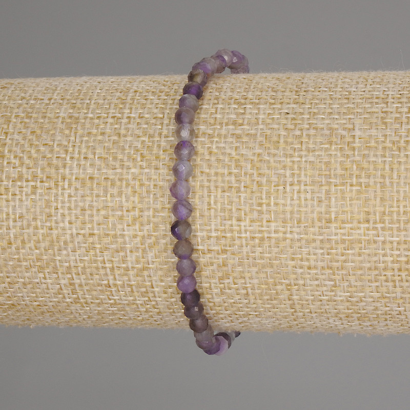 Brățară din ametist, mărgele tăiate, diametrul 4 mm, lungime 18 cm, elastic