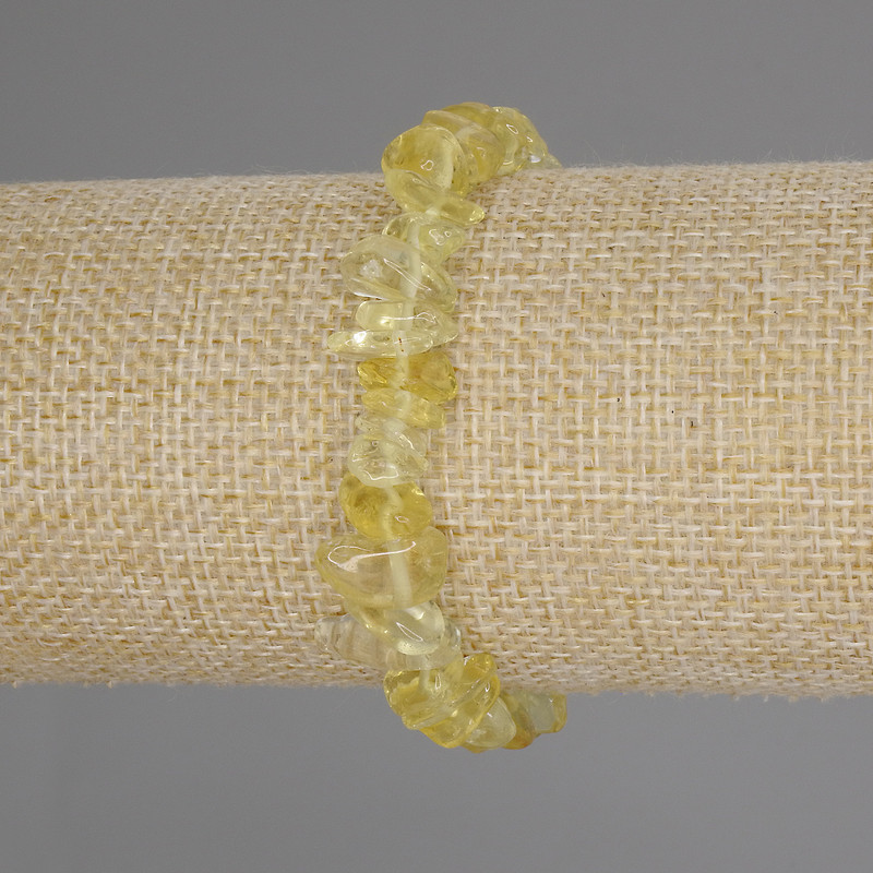 Brățară cu citrin, fragmente mici, diametrele fragmentelor 8–15×2–6 mm, lungime 18 cm, bază elastică