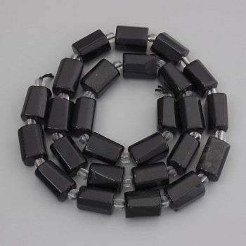 Mărgele de turmalin, piatră prelucrată, diametrul 13–14×9–10 mm, cu mărgele de 4 mm pe șnur, lungime 44 cm