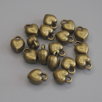 Pandantiv inimă, culoare bronz, diametrul 9×7 mm, ambalaj 18 buc.