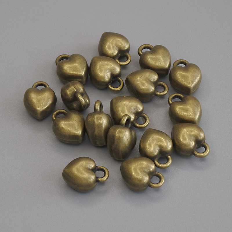 Pandantiv inimă, culoare bronz, diametrul 9×7 mm, ambalaj 18 buc.
