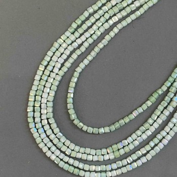 Mărgele din cristal ceh verzi cu luciu petrol, cu fațetă în formă de cub, diametru 4×4 mm, lungime 38 cm, pe șnur