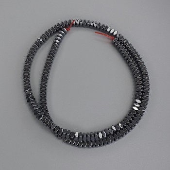 Mărgele de hematit tăiate pătrate, rondel 4×2 mm, pe șnur, lungime 40 cm+
