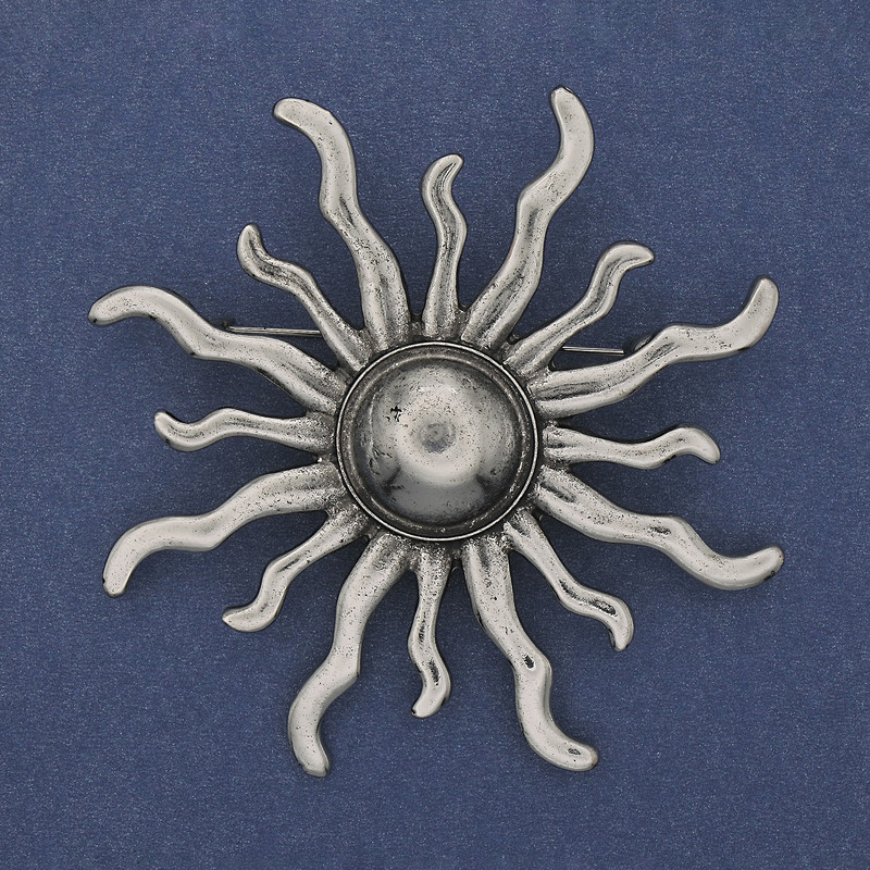 Broșă Yarilo, metal argintiu, 69 mm
