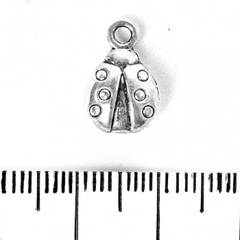 Furnitură Pandantiv Buburuza 14×9mm, greutate 20 g, +/- 14 bucăți