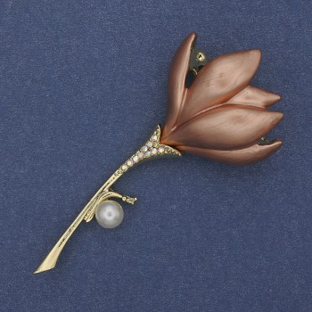 Broșă-pendentă Floare bej email perlă strasuri metal auriu 29x64mm+