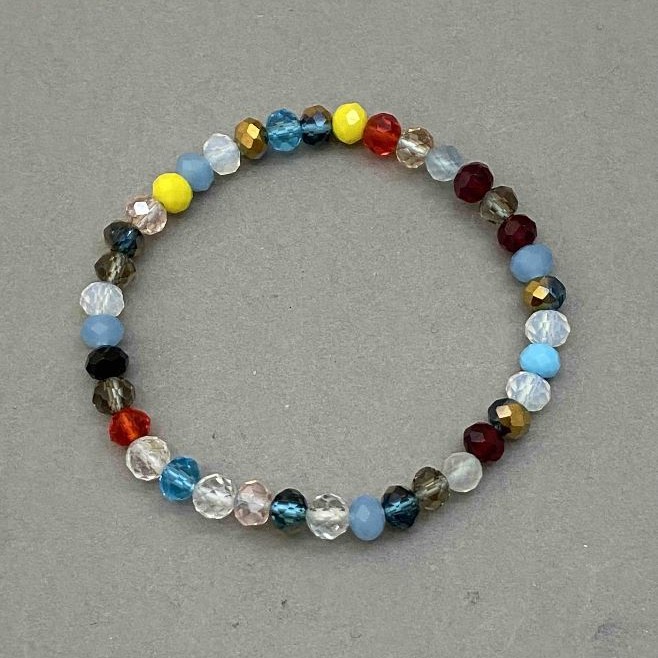 Brățară cu cristal ceh „Asortiment” – rondel facetat, diametrul 6×5 mm, lungime 18 cm, elastică