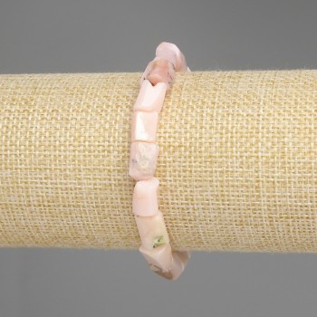 Brățară din opal roz, tăietură în fațete, diametrul 10–12×7–8 mm, lungime 18 cm, extensibilă