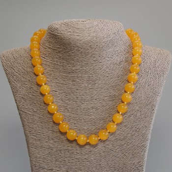 Colier ochi de pisică portocaliu, bile lucide, diametrul 12 mm, lungime 50 cm, cu lanț prelungitor de 5 cm