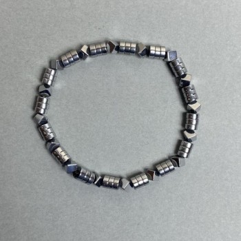 Brățară cu hematit, rondeluri 5×2 mm și cuburi 4×4 mm, lungime 18 cm, pe elastic