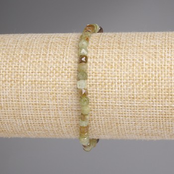 Brățară din grosular fațetat cubic 4x4 mm, lungime 18 mm, pe elastic