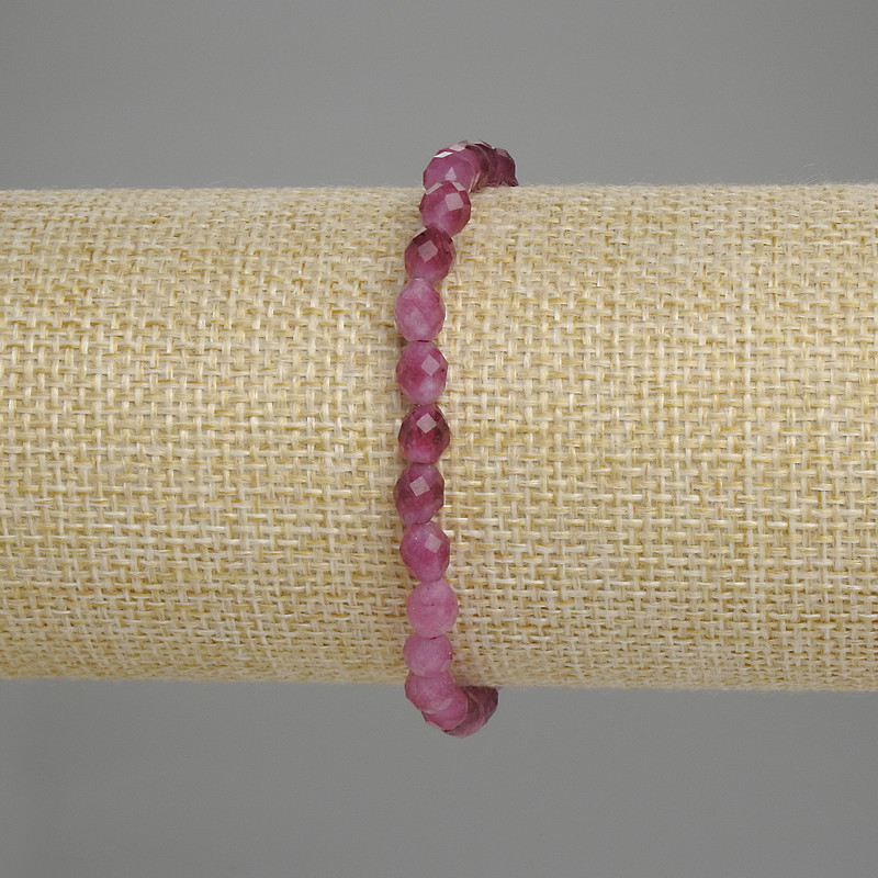 Brățară din turmalină, boabe tăiate 6x5 mm, lungime 18 cm