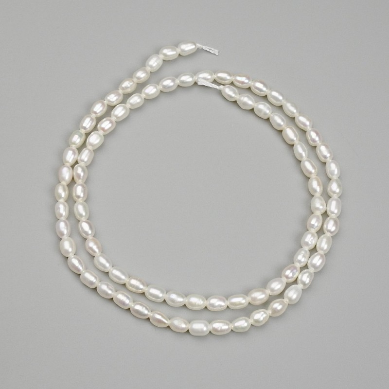 Mărgele de perle de râu, diametru 4,5–5×3–3,5 mm, pe șnur, lungime 36 cm+