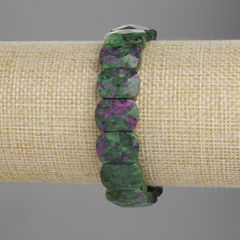 Brățară din zoizit, zale tăiate 14x10 mm, lungime 18 cm, pe elastic
