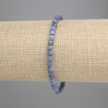 Brățară din coral poros, cuburi tăiate 4x4 mm, lungime 18 cm, pe bază elastică