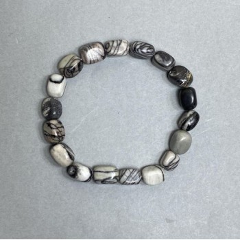 Brățară din jasp cu tăieturi facetate, diametru 11x8 mm, mărgele 5 mm ±, lungime 18 cm ±, pe elastic