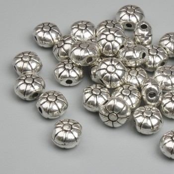 Inserție de mărgele argintii, culoare metalică argintiu, diametru 5,5 mm, gaură 1,3 mm, ambalaj 20 g ~32 buc.