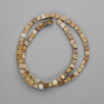 Mărgele de jasper peisaj cubice, diametrul 4,5 mm, lungime aproximativă 39 cm, pe șnur