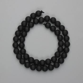 Mărgele de șungit facetate, cu diametrul de 8 mm, lungime aproximativă 35 cm, pe fir
