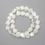 Mărgele din sidef în formă de inimă, diametrul aproximativ 11,5–12×13 mm, lungimea firului aproximativ 40 cm, pe fir