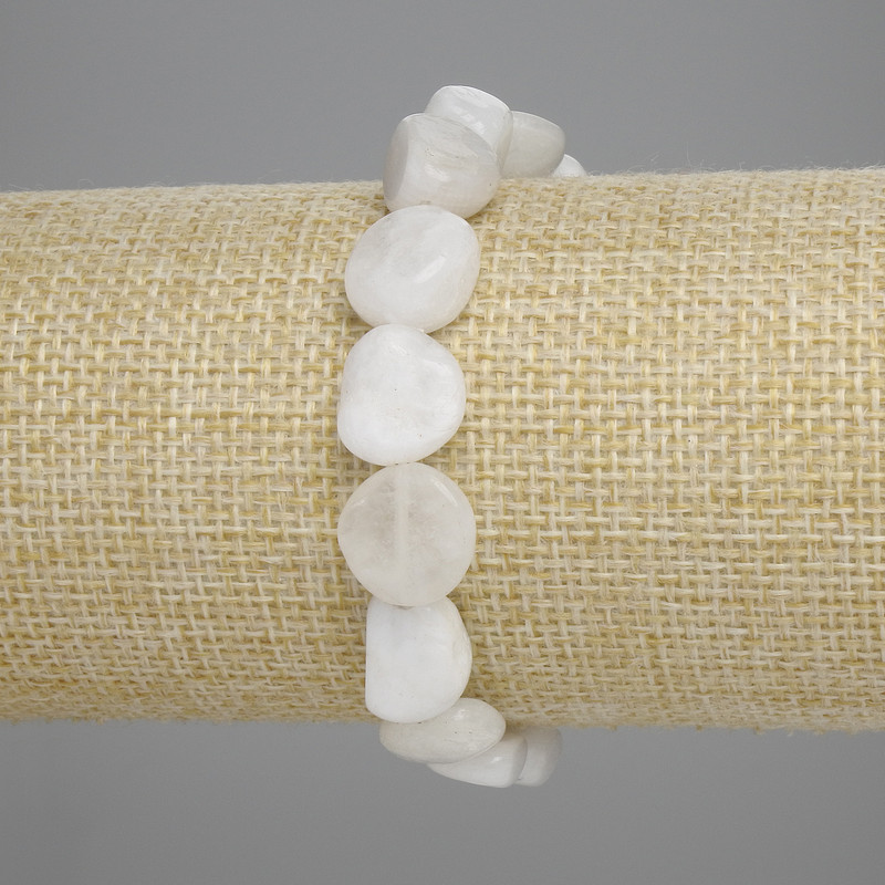 Brățară din adularit, rotunjită, diametru 11–12×10–12 mm ±, lungime 18 cm ±, cu elastic