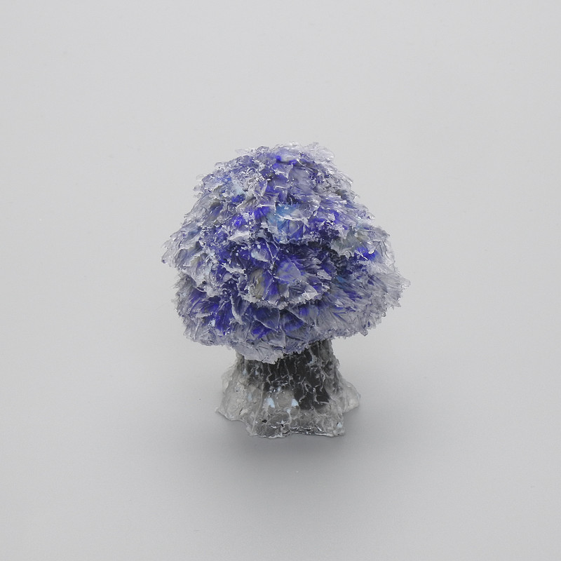 Statuetă suvenir Copac, fragmente prelucrate de lazurit, diametrul 45×50 mm+