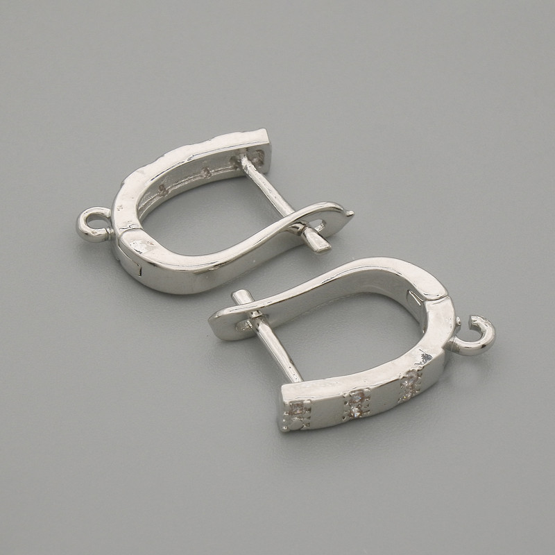 Știfturi pentru cercei cu strasuri albe, metal argintiu, 15×3 mm +/- pereche
