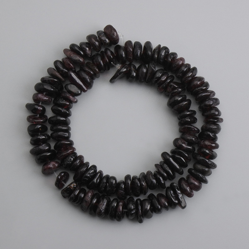 Mărgele granat granule, diametrul 8-11×3-4 mm, lungime 40 cm +