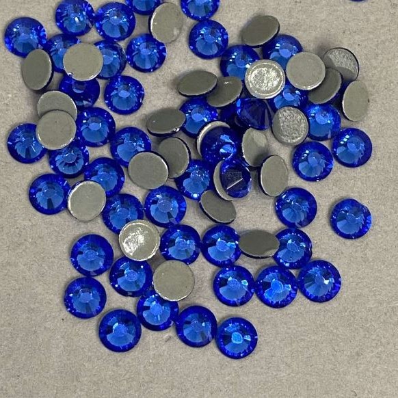 Strasuri albastre cu fixare rece, diametru 6 mm, ambalaj 205 g (+-)