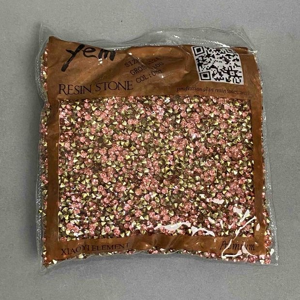 Strasuri roz, diametrul de 3 mm, ambalaj 110 g ±