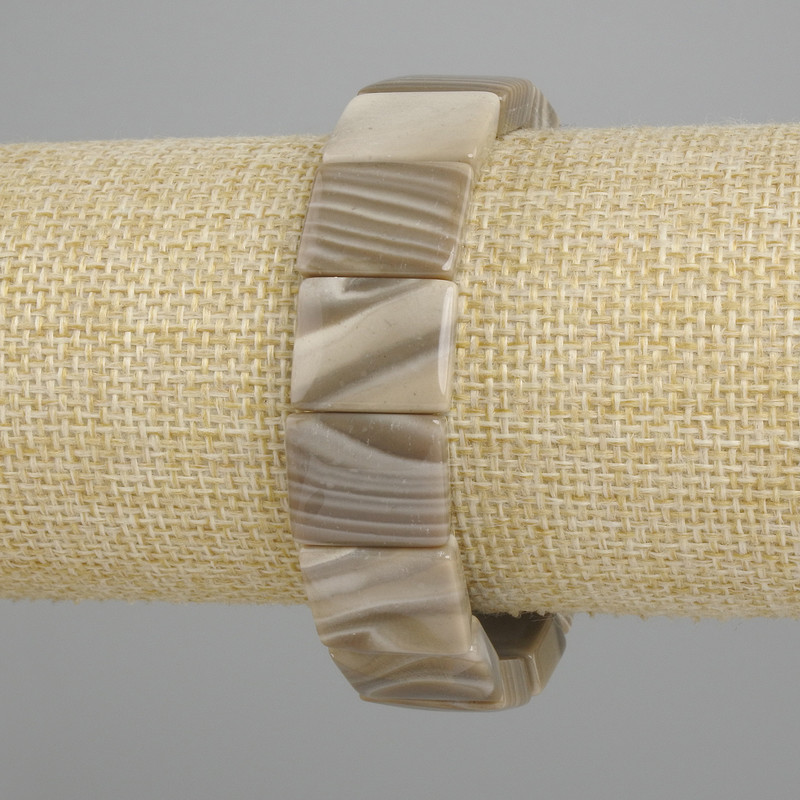 Brățară din agat Botswana, segmente dreptunghiulare, dimensiuni 16,5×13 mm, lungime 18 cm, pe elastic