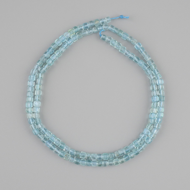 Mărgele de topaz tăiate cuburi, diametru 2×2,5 mm, lungime 39 cm