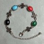 ( 20 cm ) Brățară cu pietre colorate și strasuri, metal argintiu