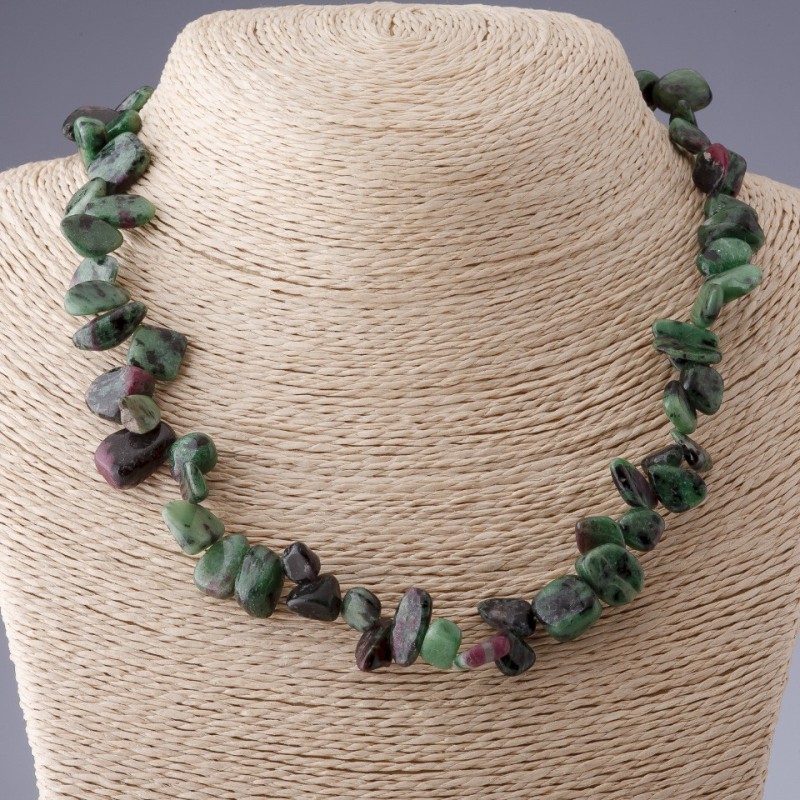 Colier din zoizit natural «Fluture», lungime 50 cm