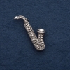Broșă „Saxofon” 5×2 cm, metal gri