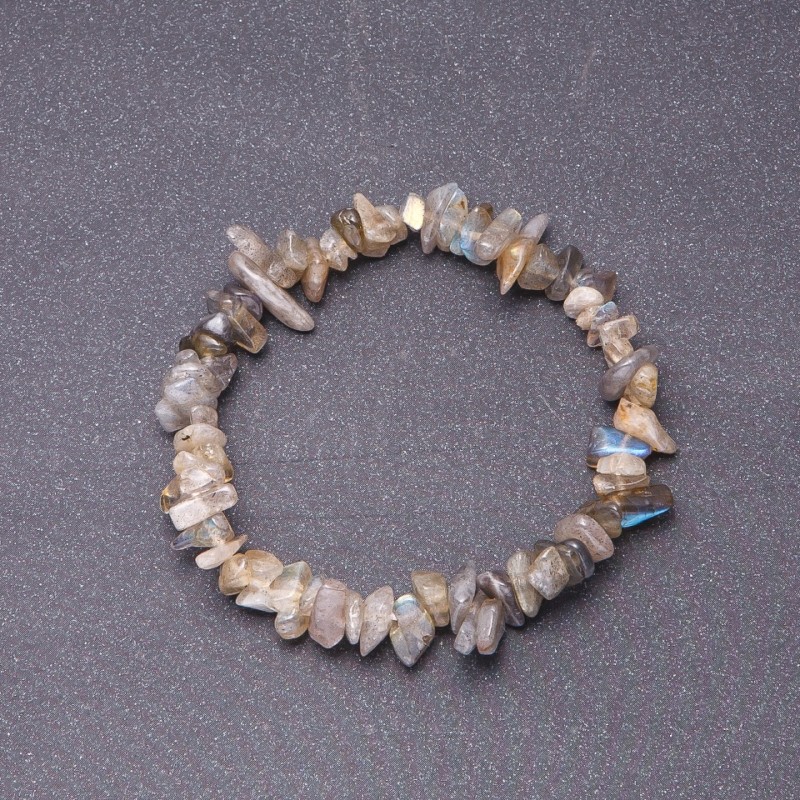 Brățară din labradorit natural, fragmente, diametrul de 7 mm, pe elastic