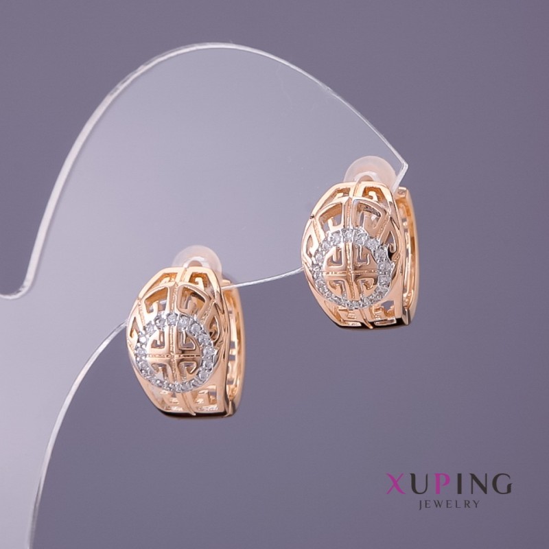 Cercei Xuping cu model grec, ornamente albe, diametrul 10 mm, lungimea 14 mm, culoare aurie