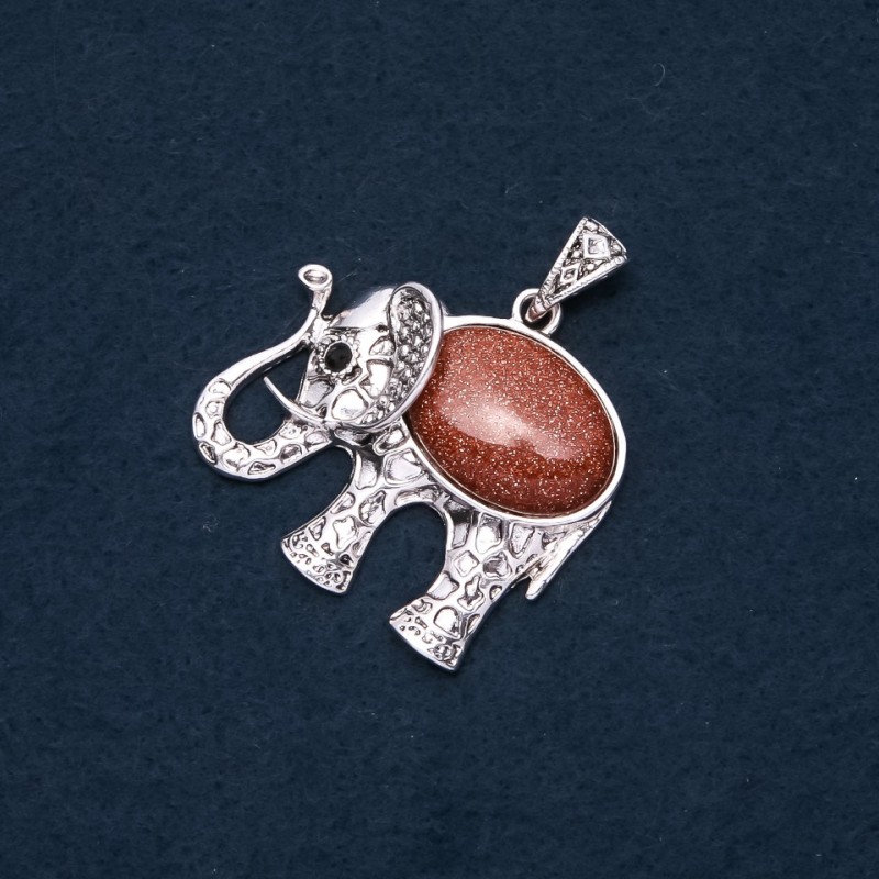 Pandantiv Elefant din aventurin natural „nisip auriu” 44×40×50 mm