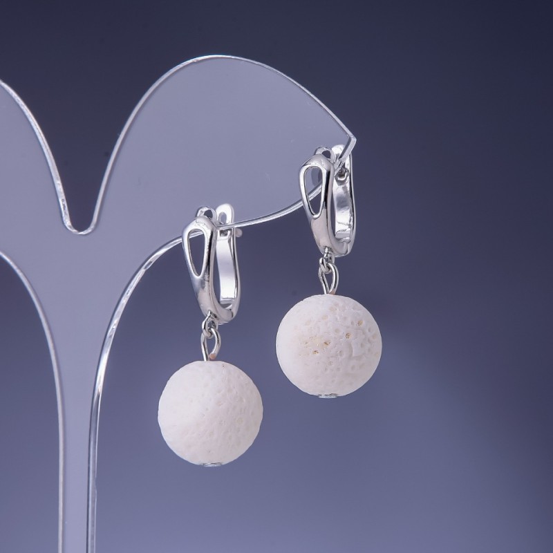 Cercei din coral buretat alb Elegant, diametru de 14 mm