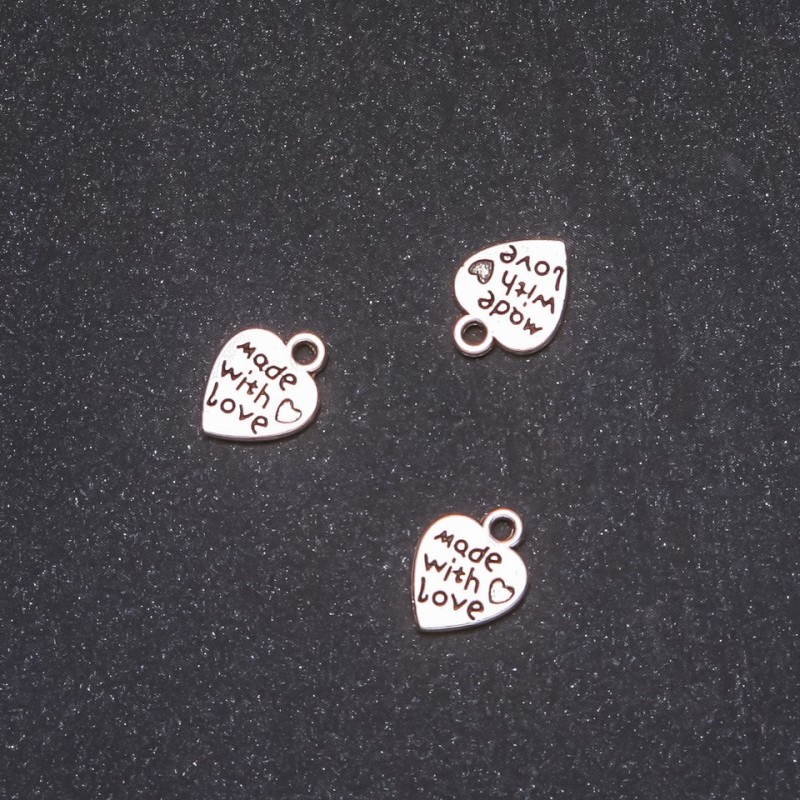 Pandantiv Inimă 9x12 mm, ambalaj 20 g ± 31 buc