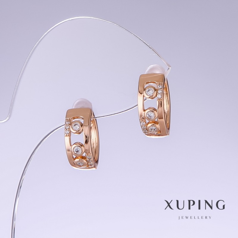 Cercei Xuping cu zircon alb, lungime 15 mm, grosime 6 mm, placare cu aur 18K