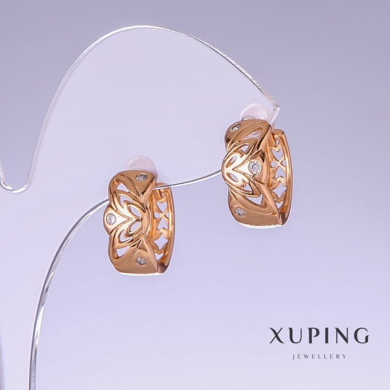 Cercei Xuping cu strasuri albe, lungime 16 mm, grosime 7 mm, placare cu aur 18K