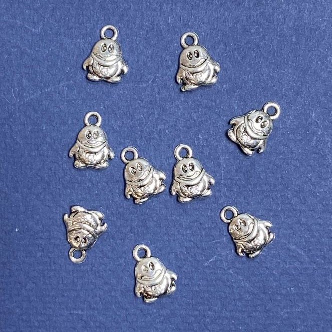Pandantiv pinguin, diametru 10×13 mm, pachet 20 g +/- 19 buc
