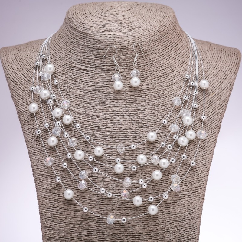 Set cercei și colier „Pe strunele sufletului” mărgele albe, diametrul 5–8 mm, lungime 45–50 cm