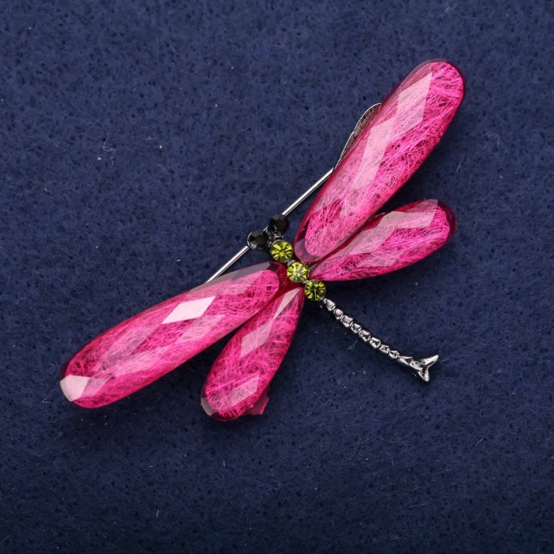 Broșă Fluture, aripi de culoare zmeură, 70×35 mm, metal argintiu